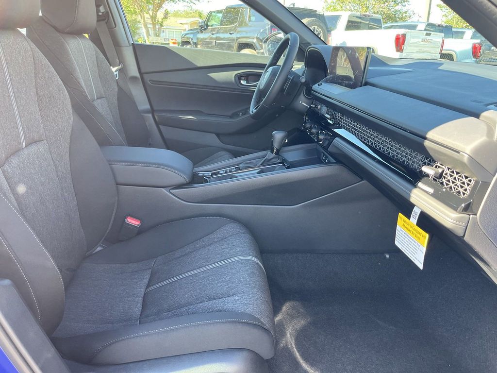 new 2025 Honda Accord Hybrid car, priced at $33,850