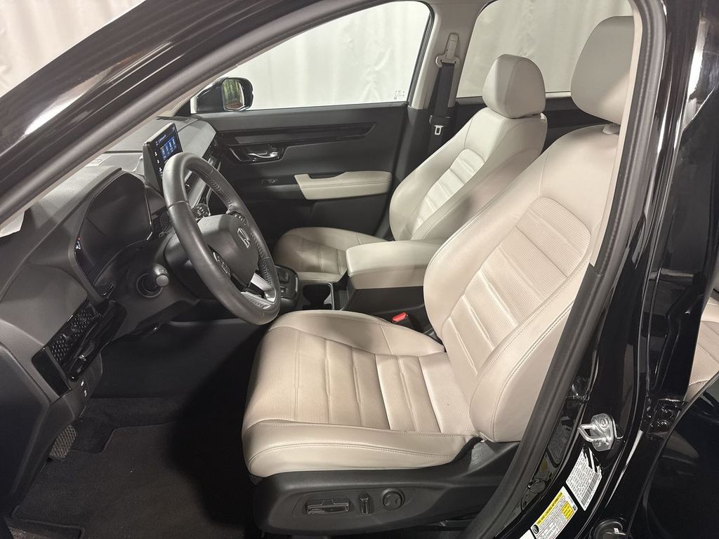 used 2024 Honda CR-V car, priced at $34,959