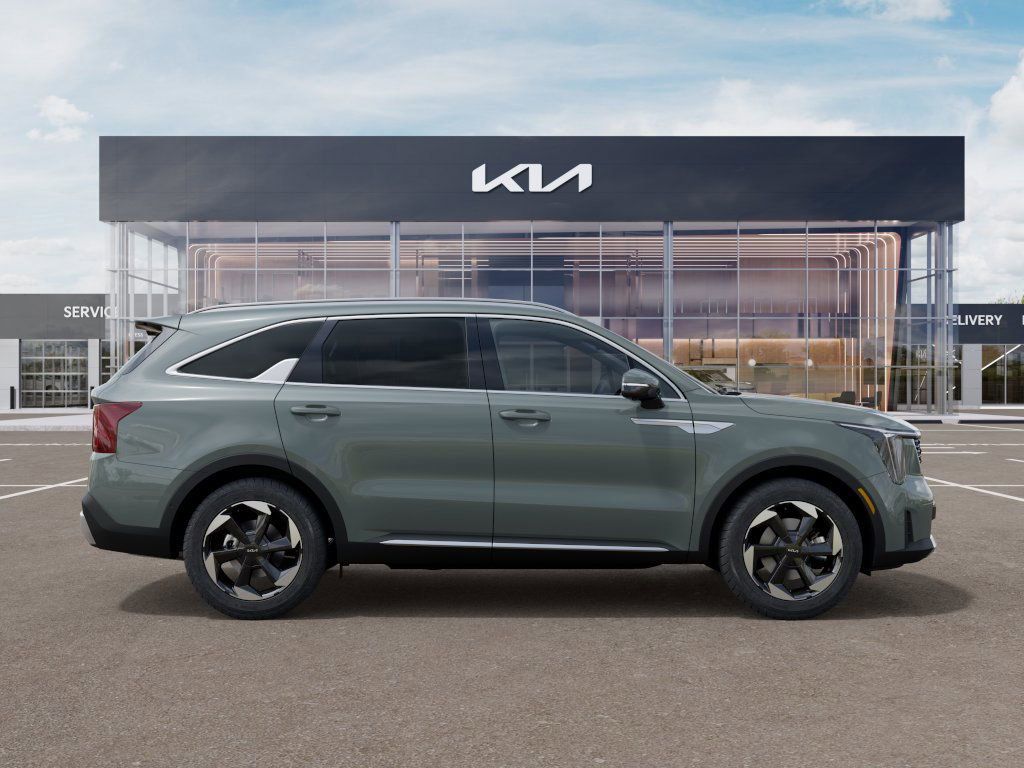new 2025 Kia Sorento Hybrid car, priced at $40,206