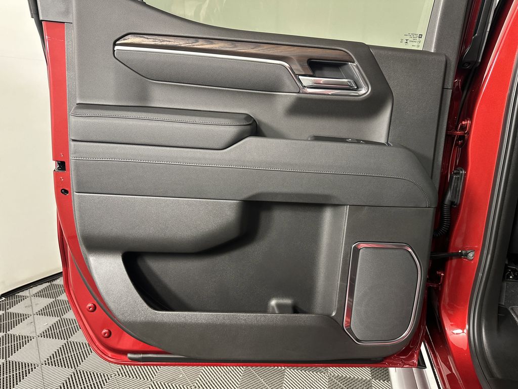 new 2025 GMC Sierra 1500 car, priced at $59,469