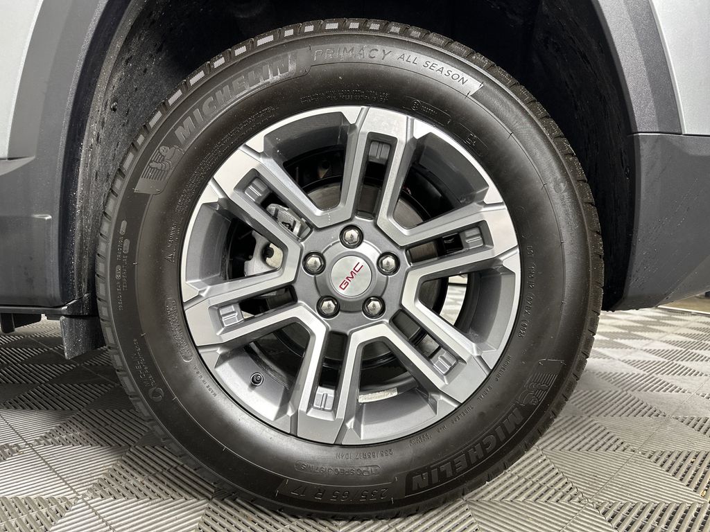 new 2025 GMC Terrain car, priced at $28,890