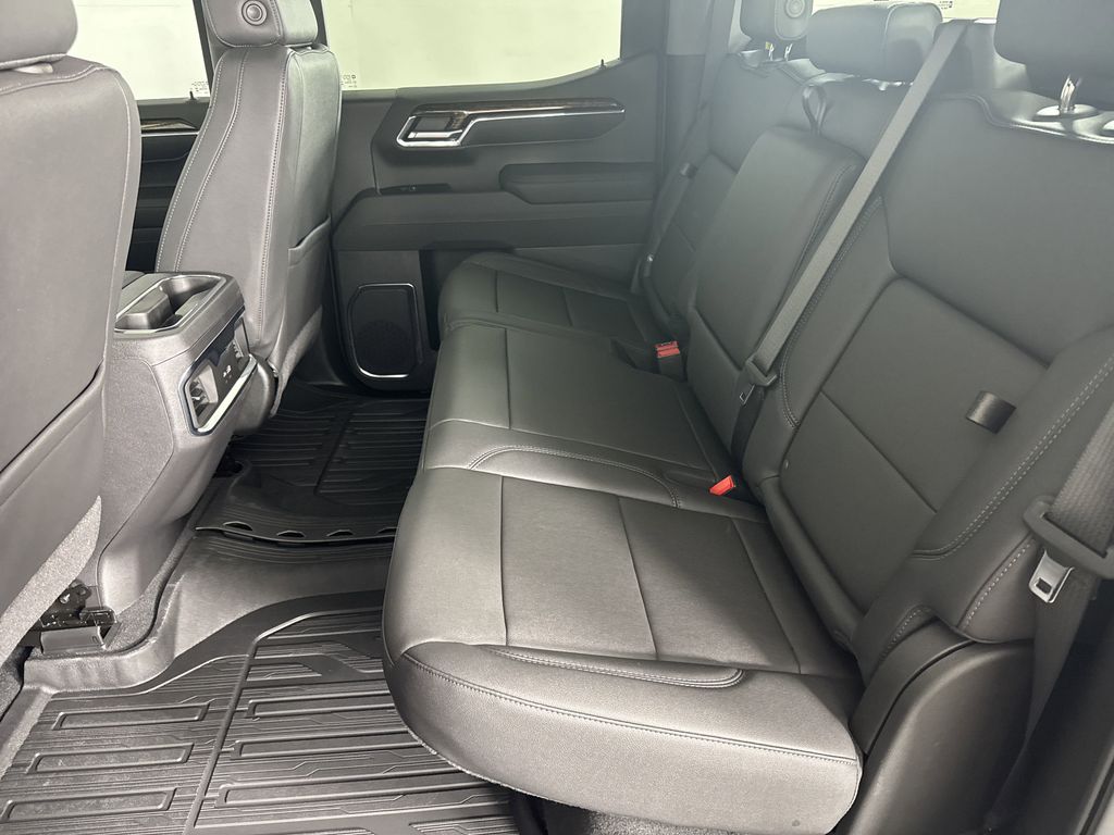new 2025 GMC Sierra 1500 car, priced at $62,224