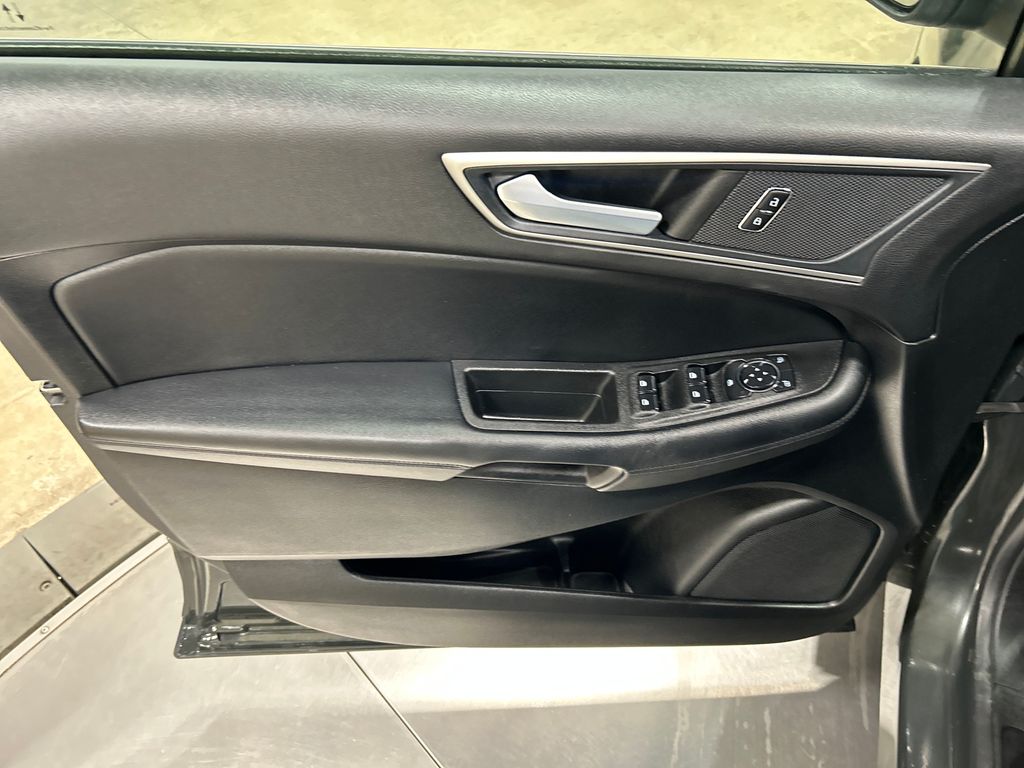 used 2023 Ford Edge car, priced at $28,520