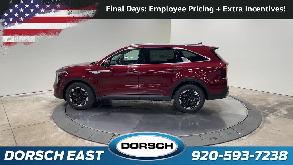 new 2025 Kia Sorento car, priced at $35,652