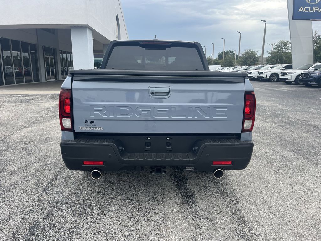 new 2025 Honda Ridgeline car, priced at $45,841