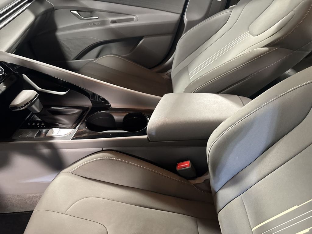 used 2022 Hyundai Elantra Hybrid car, priced at $20,560