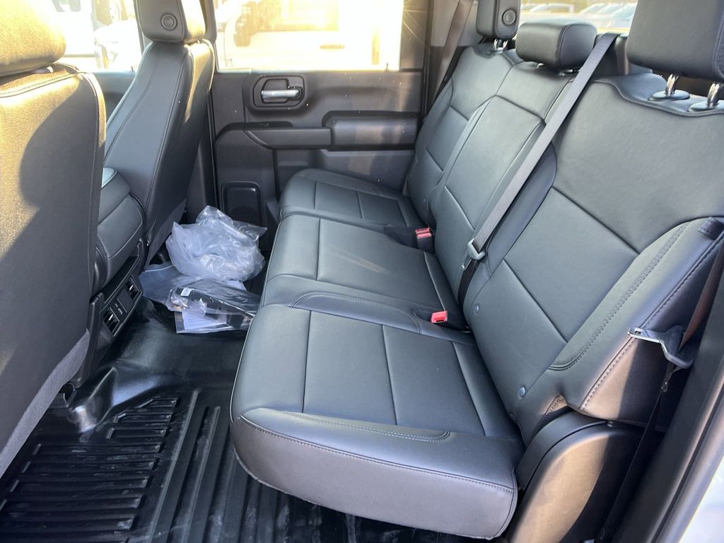 new 2025 GMC Sierra 2500HD car, priced at $53,269