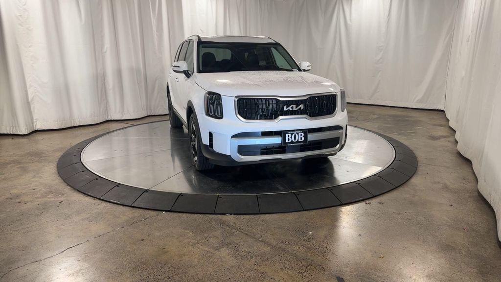 new 2025 Kia Telluride car, priced at $46,350