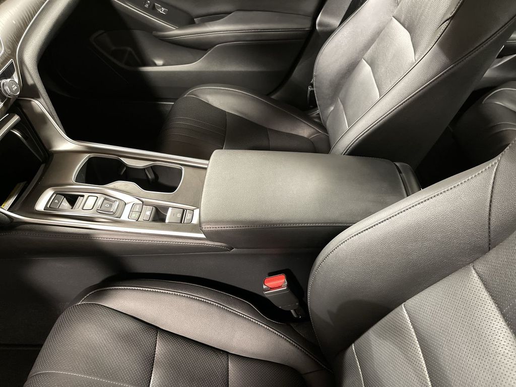 used 2019 Honda Accord Hybrid car, priced at $26,558