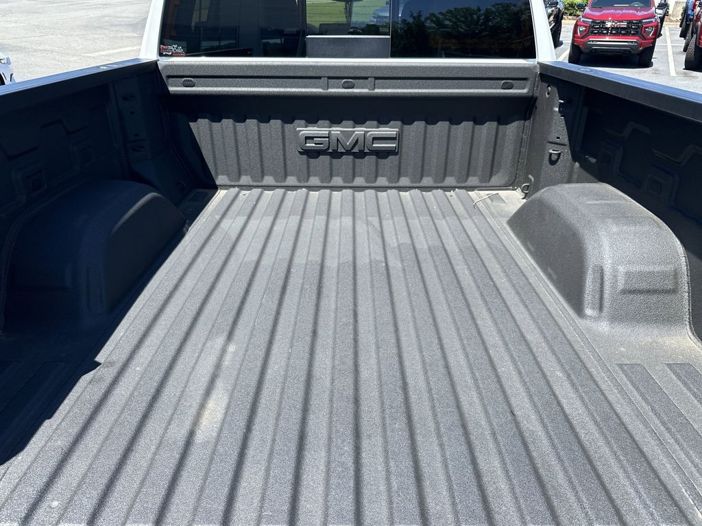 new 2025 GMC Sierra 1500 car, priced at $59,430