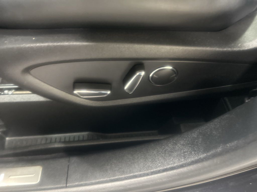 used 2022 Lincoln Nautilus car, priced at $34,983