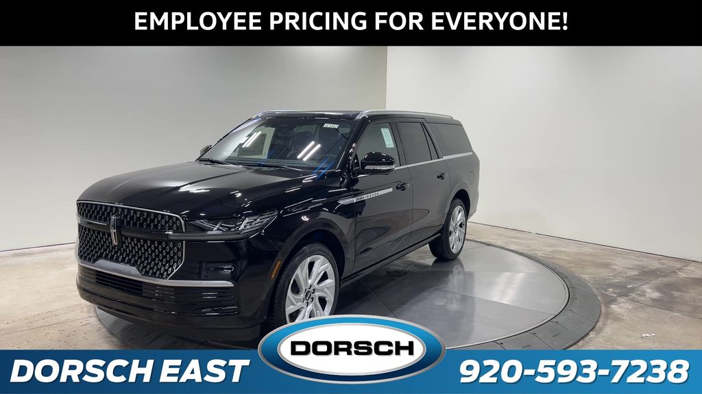 new 2025 Lincoln Navigator car, priced at $108,790