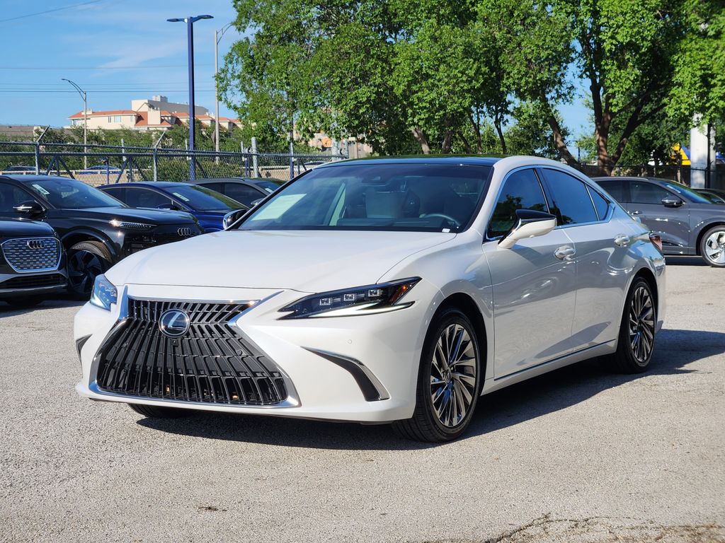 used 2025 Lexus ES car, priced at $53,711