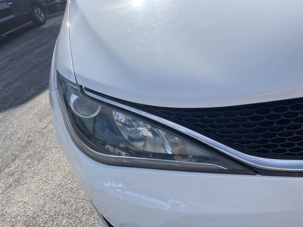 used 2019 Chrysler Pacifica car, priced at $13,991