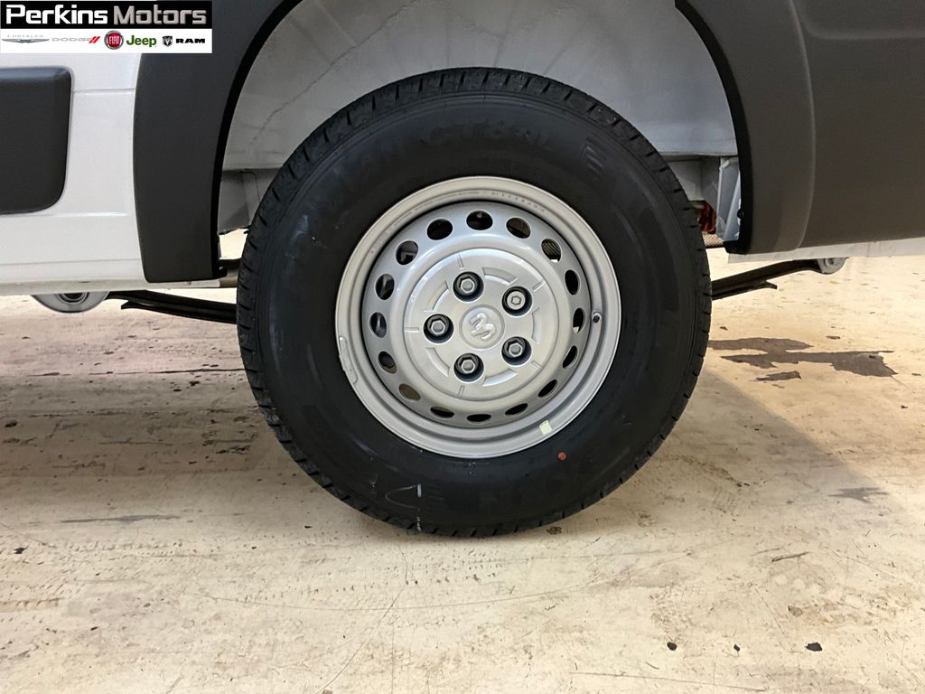 new 2025 Ram ProMaster 2500 car, priced at $50,319