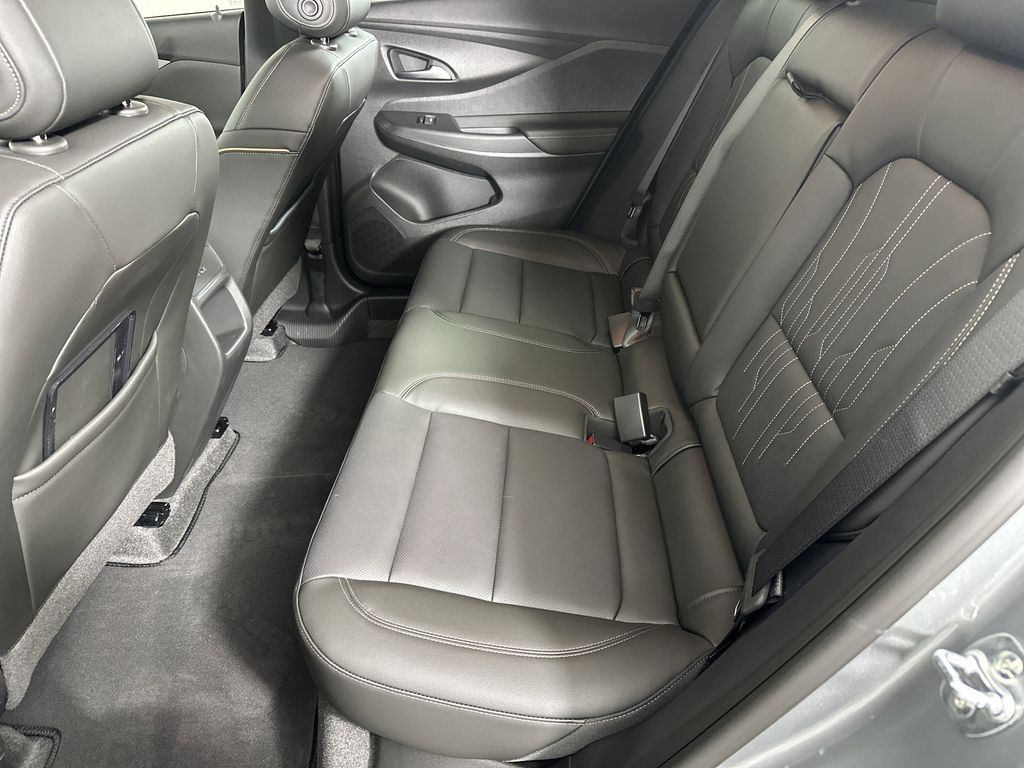 new 2025 Buick Envista car, priced at $31,085