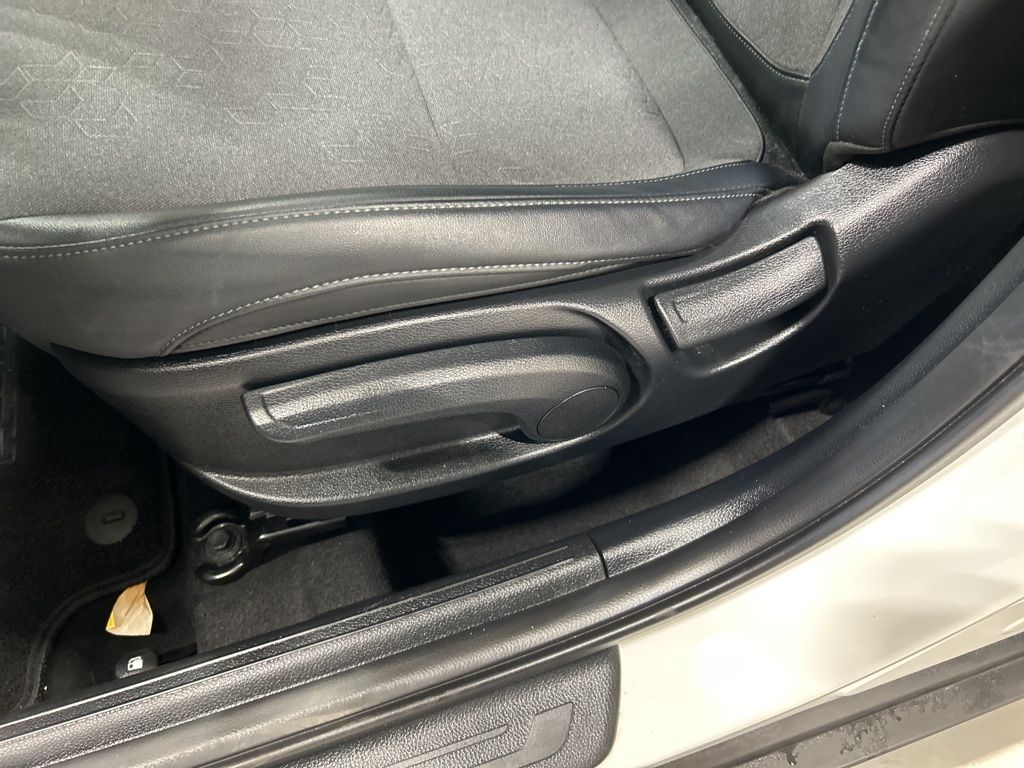 used 2024 Kia Seltos car, priced at $23,374