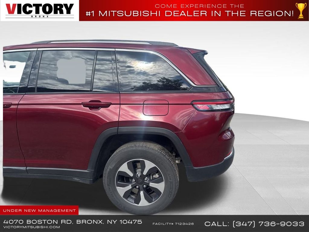 used 2023 Jeep Grand Cherokee car, priced at $20,530