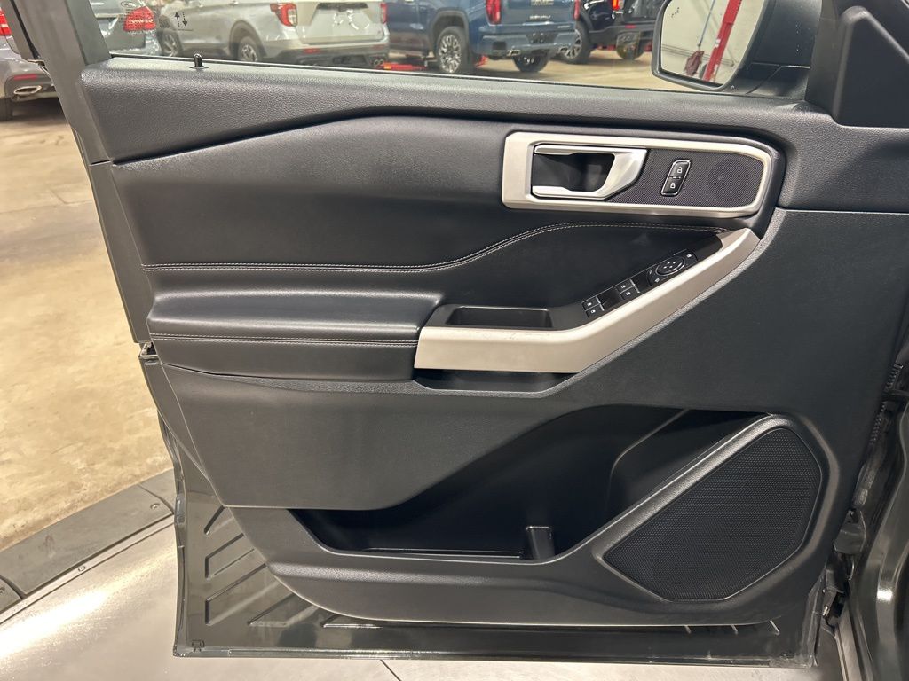 used 2023 Ford Explorer car, priced at $33,465
