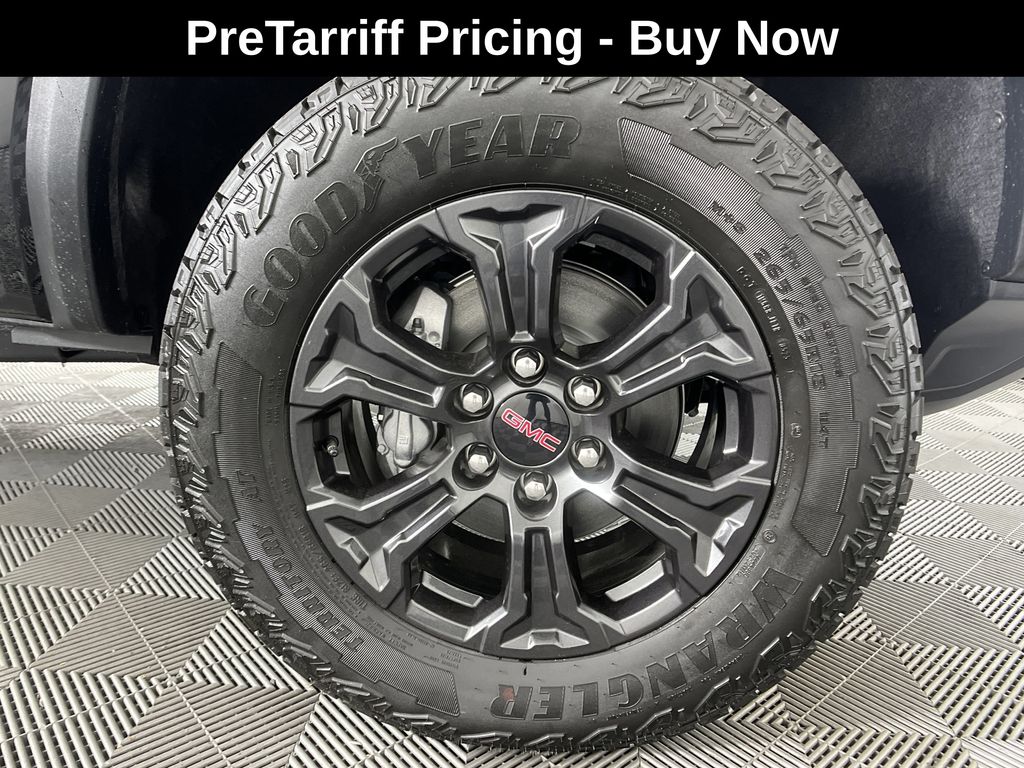 new 2025 GMC Canyon car, priced at $45,095