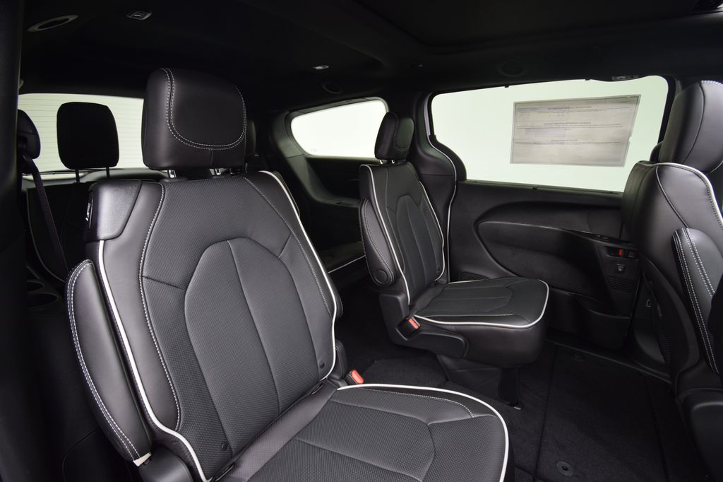 new 2026 Chrysler Pacifica car, priced at $49,359