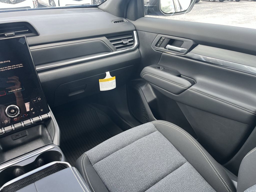 new 2026 GMC Terrain car, priced at $32,085