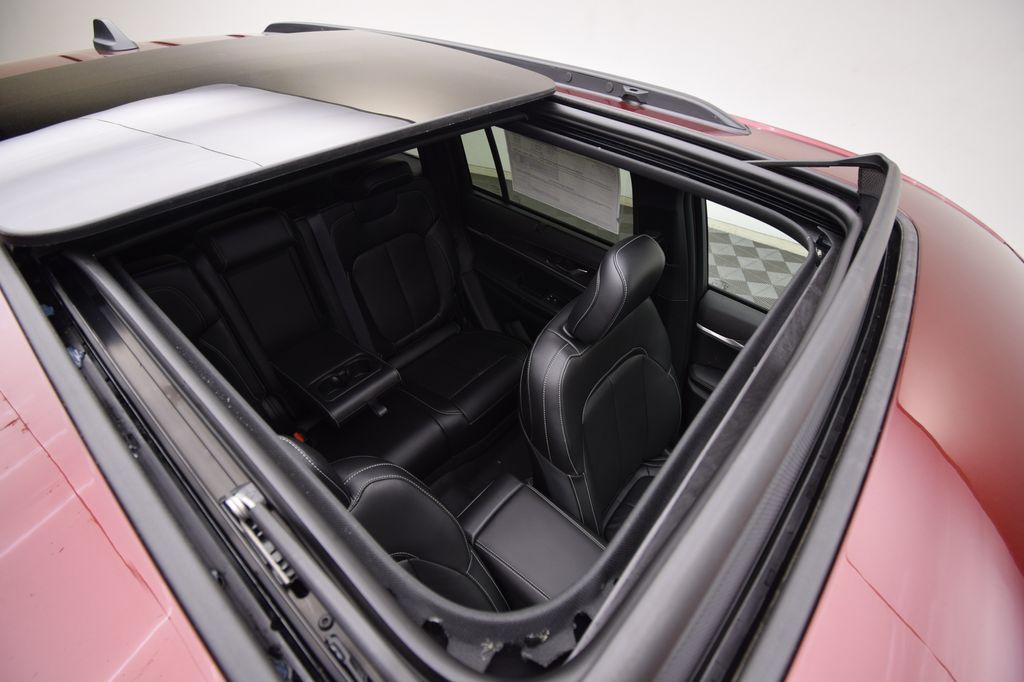 new 2025 Jeep Grand Cherokee car, priced at $55,829