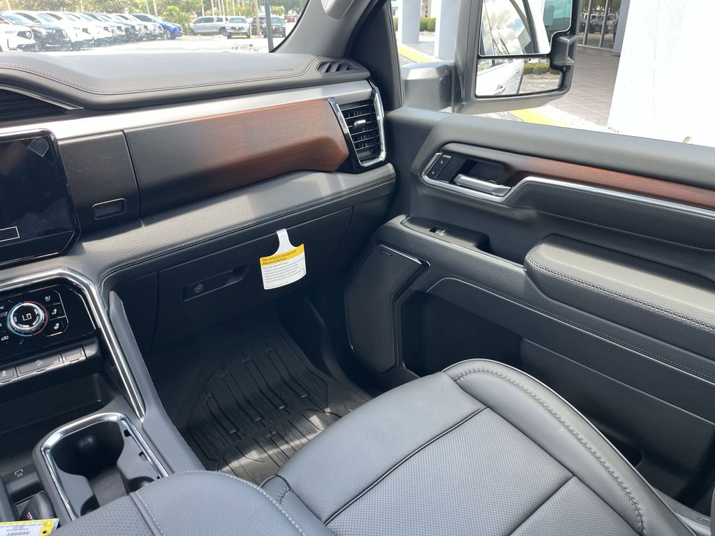 new 2025 GMC Sierra 2500HD car, priced at $89,065