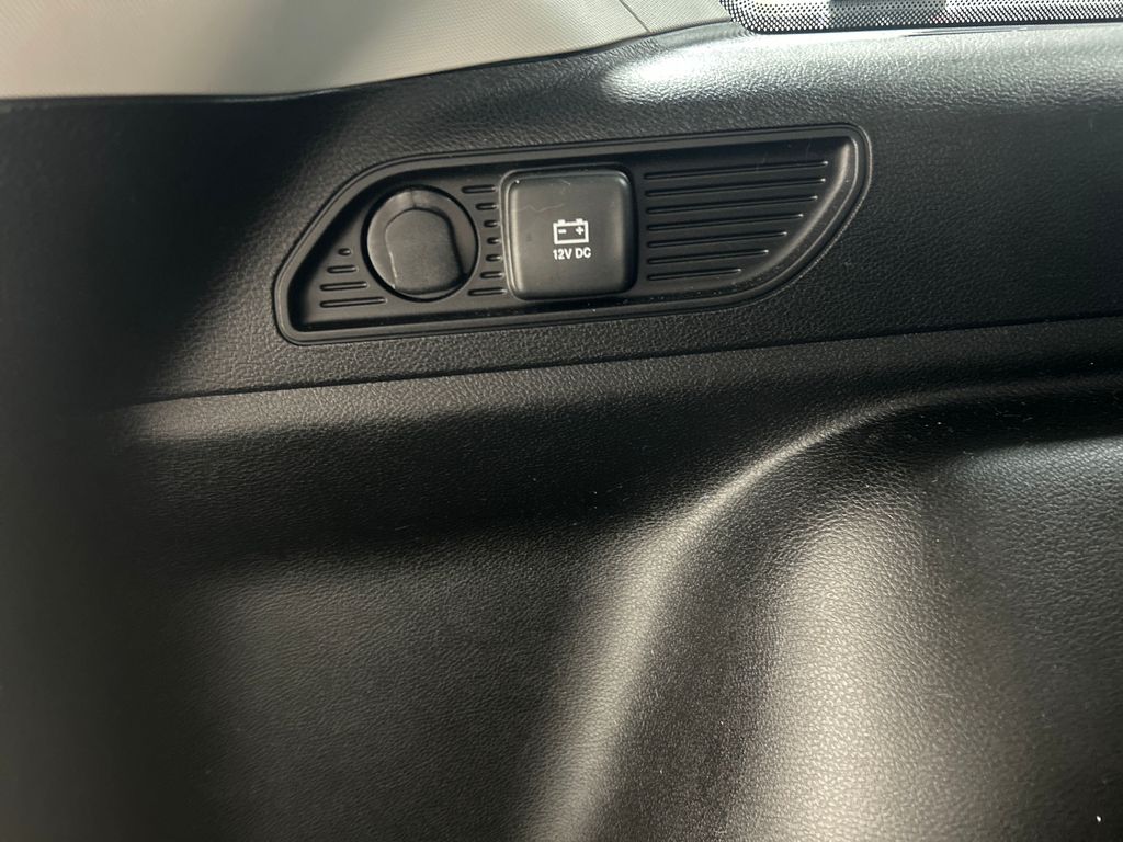 used 2022 Jeep Grand Cherokee car, priced at $29,943