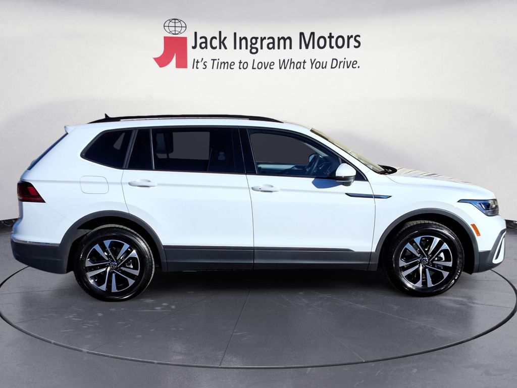 used 2024 Volkswagen Tiguan car