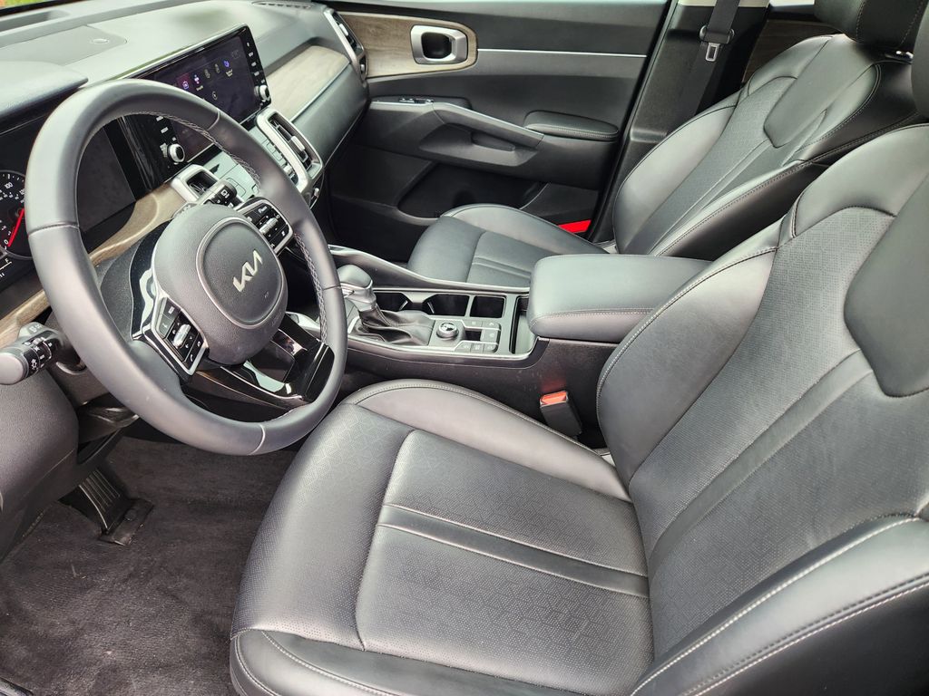 used 2022 Kia Sorento car, priced at $24,944
