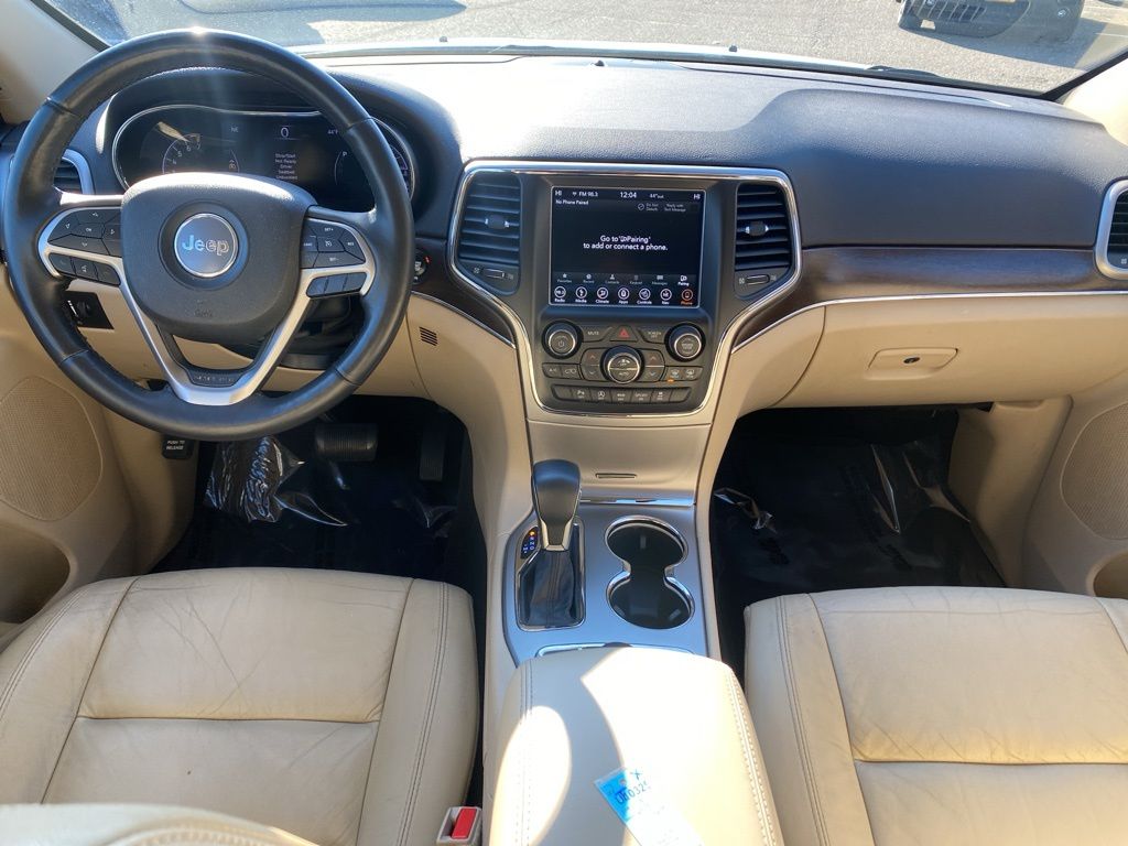 used 2018 Jeep Grand Cherokee car, priced at $17,300