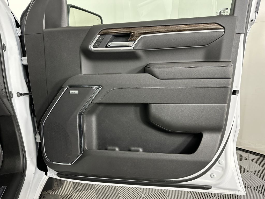 new 2025 GMC Sierra 1500 car, priced at $61,284