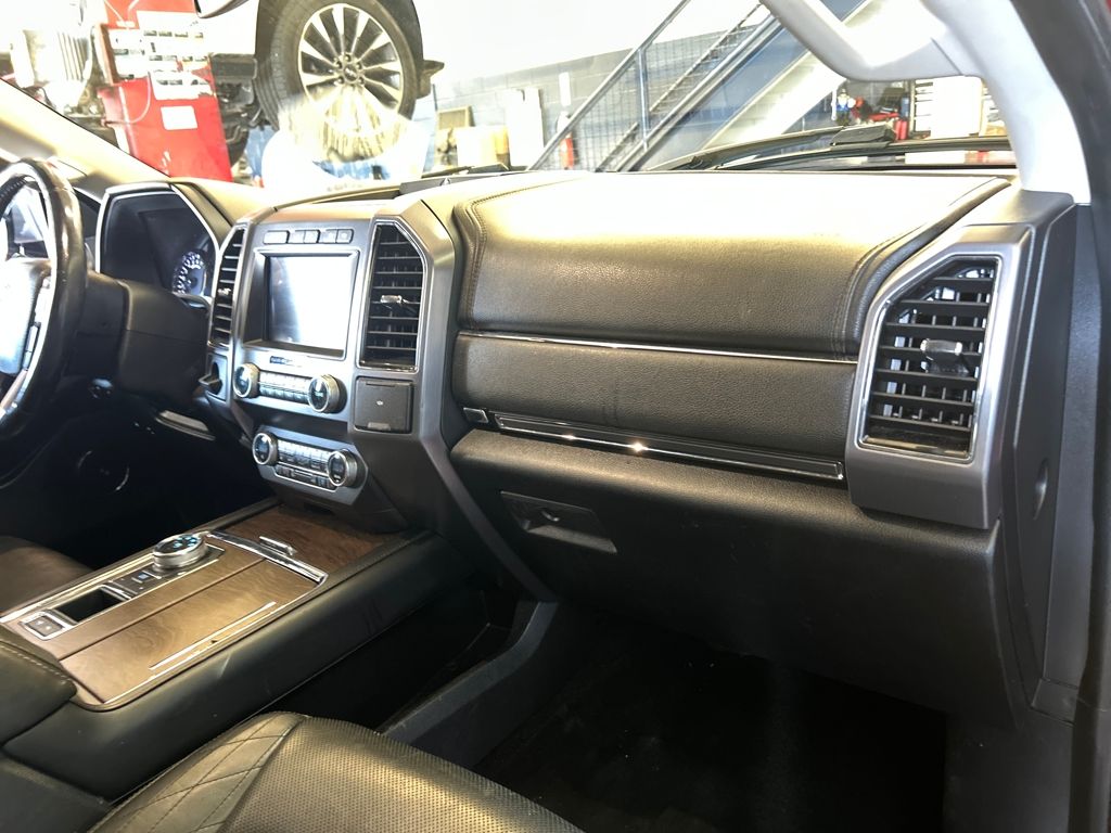 used 2019 Ford Expedition car, priced at $27,690