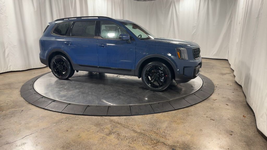 new 2025 Kia Telluride car, priced at $46,592