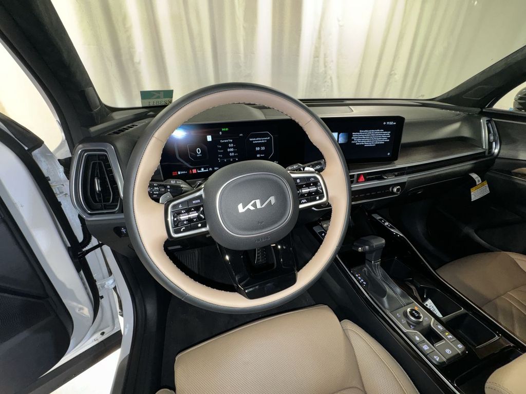 new 2025 Kia Sorento car, priced at $46,484