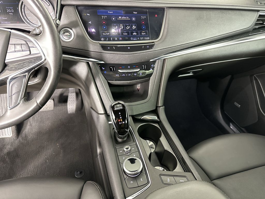 used 2021 Cadillac XT5 car, priced at $31,547