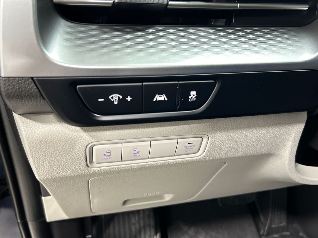 used 2024 Kia Carnival car, priced at $36,805