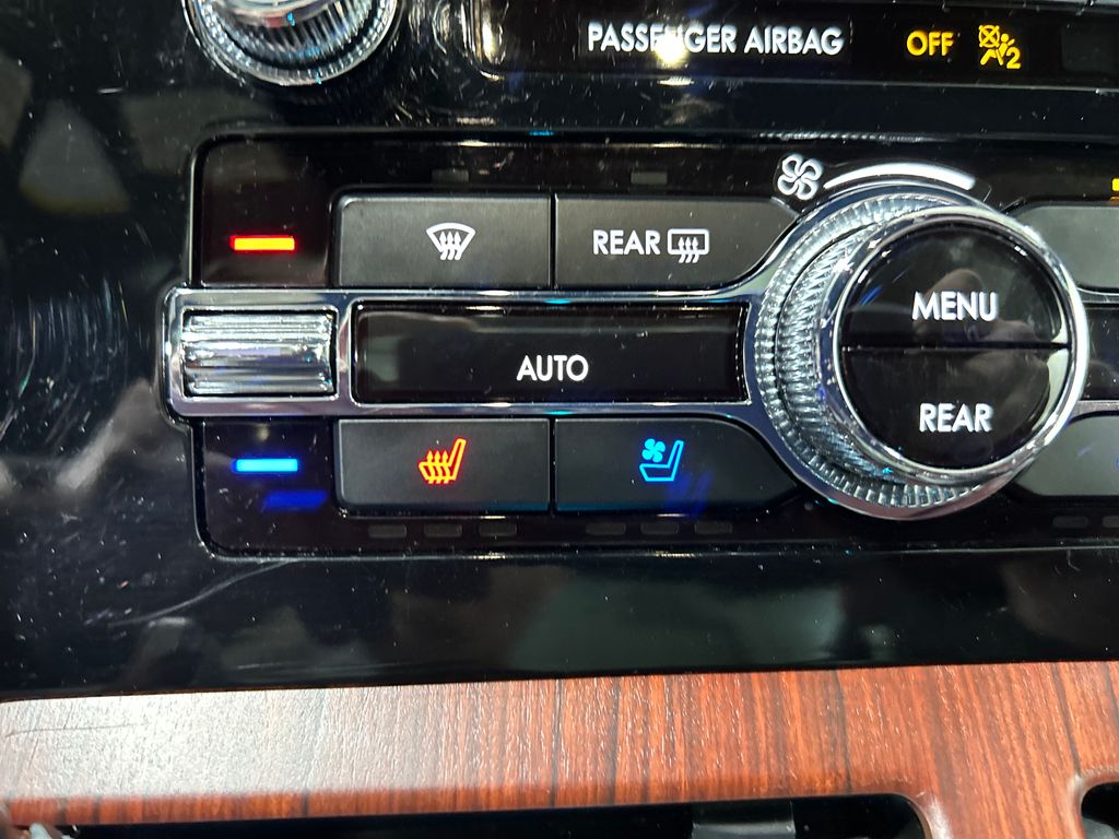 used 2023 Lincoln Navigator car, priced at $72,675