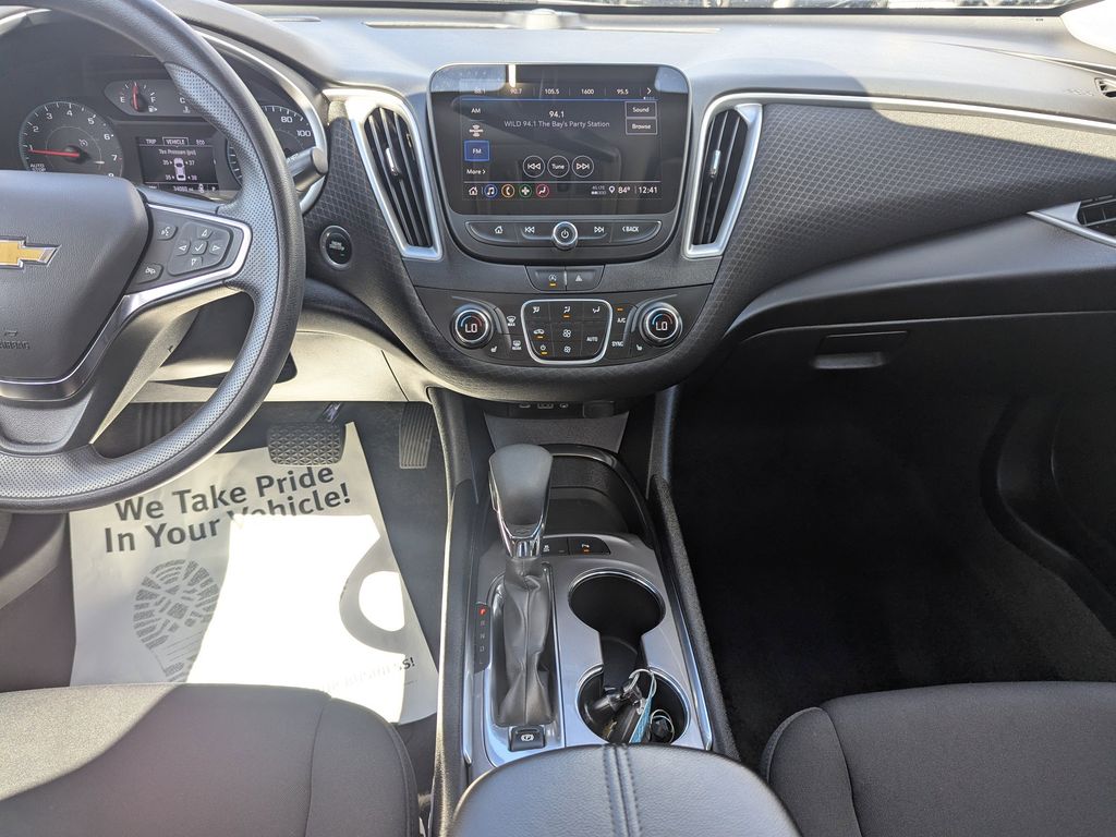 used 2024 Chevrolet Malibu car, priced at $17,994