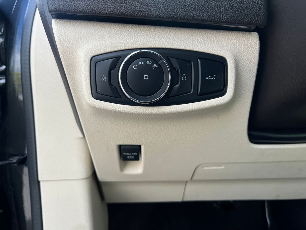 used 2015 Lincoln MKC car, priced at $10,290