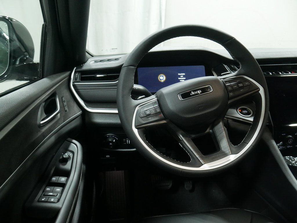 new 2024 Jeep Grand Cherokee L car, priced at $48,920