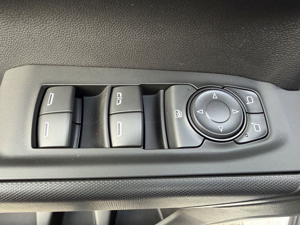 new 2026 Chevrolet Silverado 1500 car, priced at $32,795