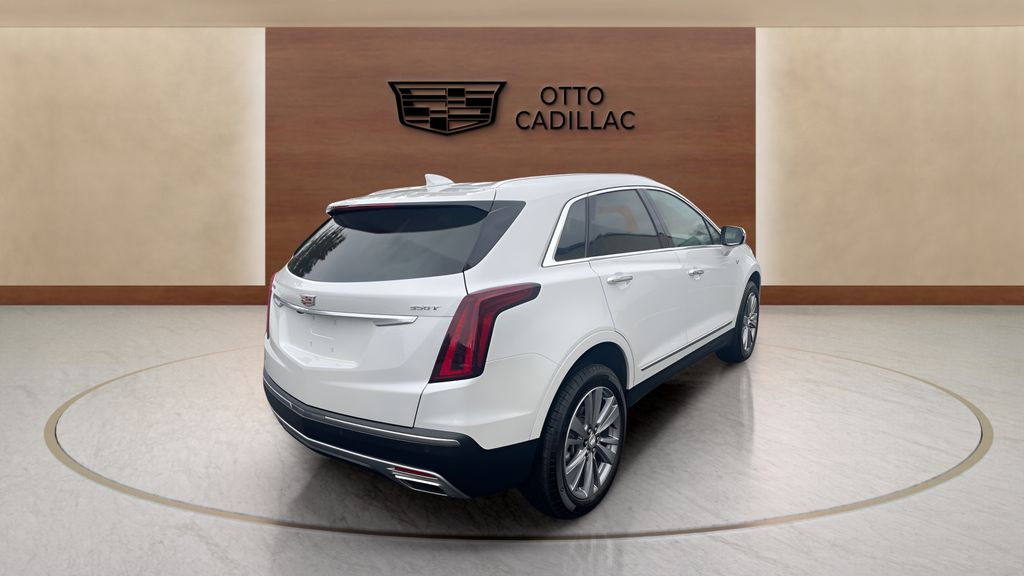 used 2024 Cadillac XT5 car, priced at $46,750