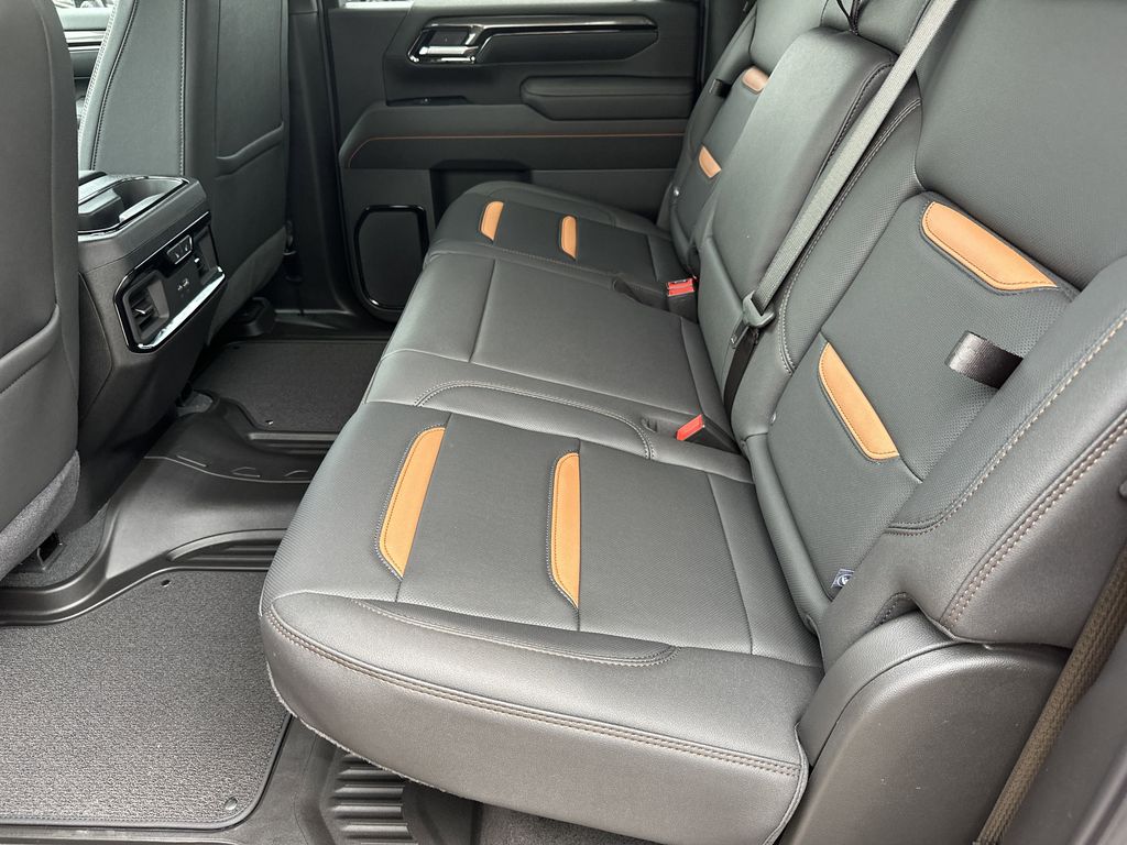 new 2025 GMC Sierra 2500HD car, priced at $87,084