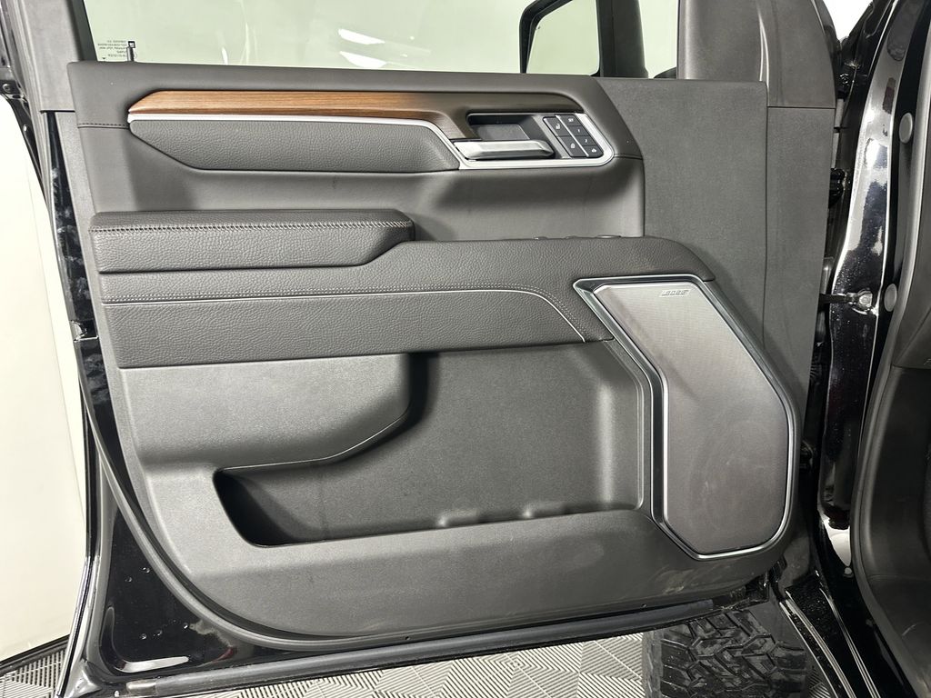 new 2025 GMC Sierra 2500HD car, priced at $84,030