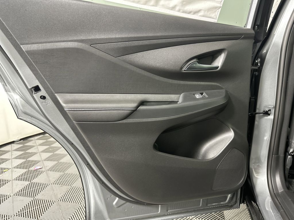 new 2025 Buick Envista car, priced at $26,070