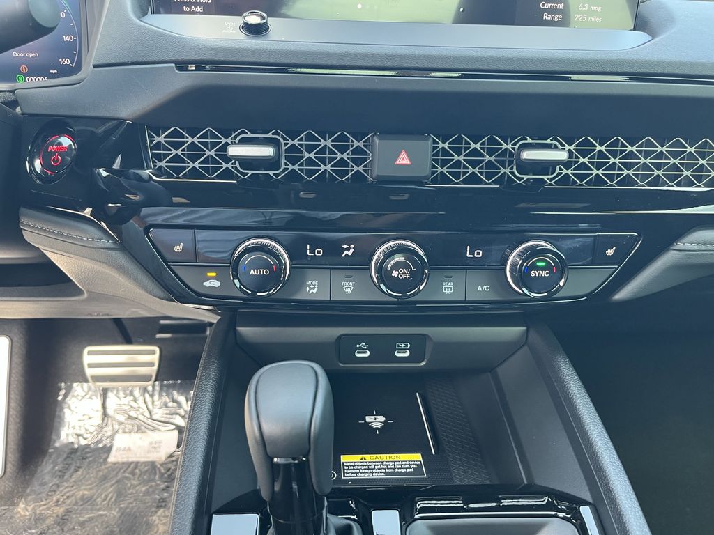 new 2025 Honda Accord Hybrid car, priced at $33,456