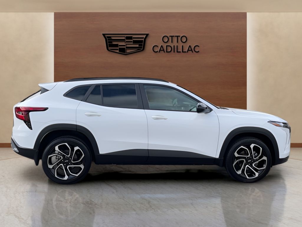 used 2024 Chevrolet Trax car, priced at $22,000