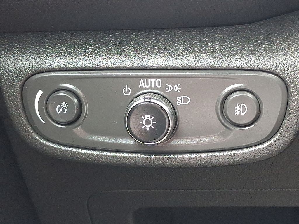 used 2023 Chevrolet TrailBlazer car, priced at $29,995